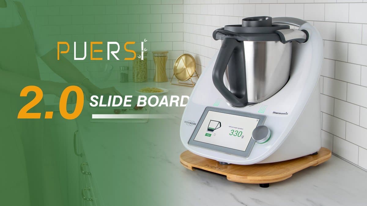 upliance AI cooking assistant with integrated weighing scale, touchscreen, and stainless steel mixing jar