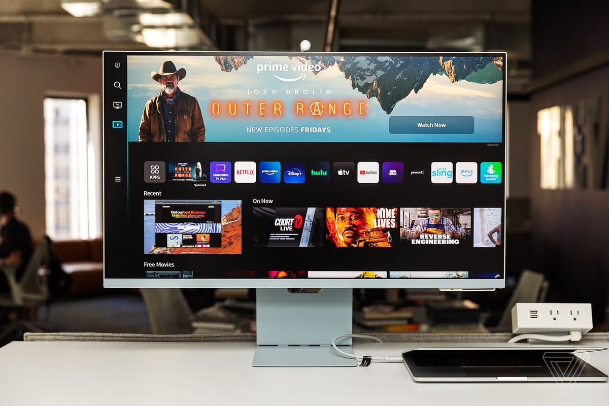Samsung G80SD smart monitor displaying productivity apps and streaming content