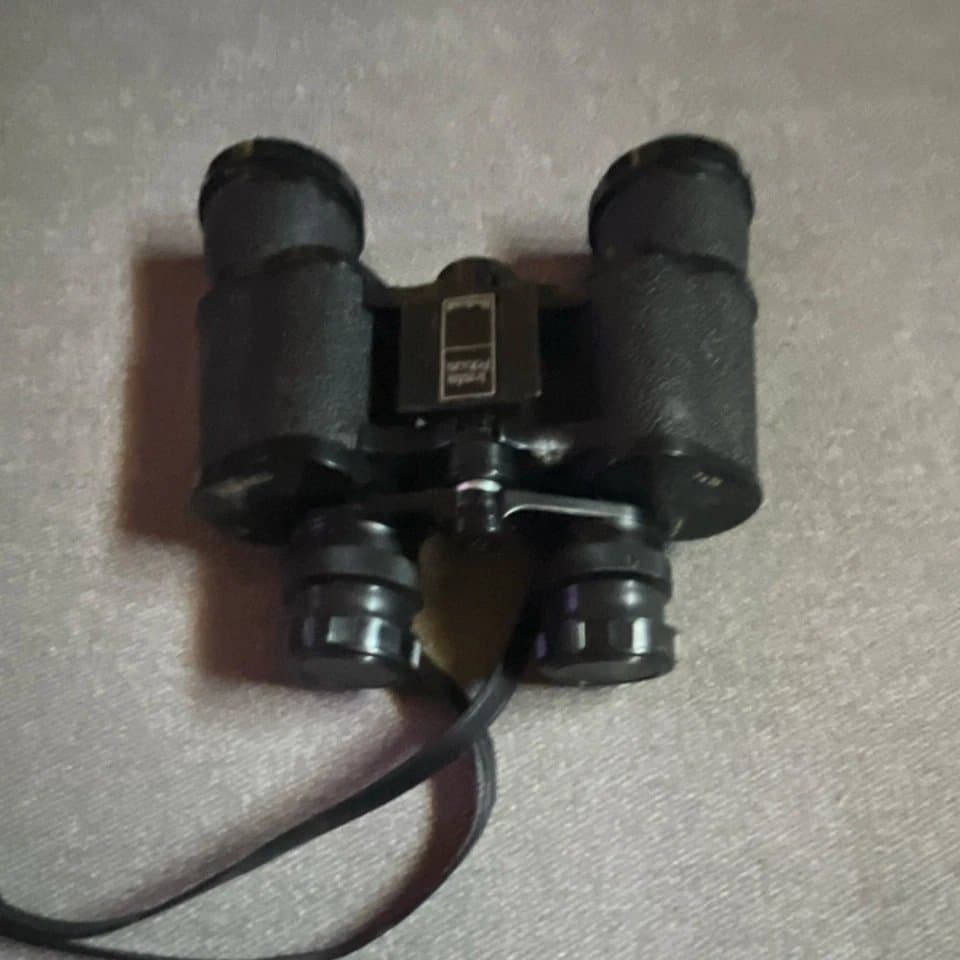 Bushnell Falcons 7x35 porro prism binoculars in black finish